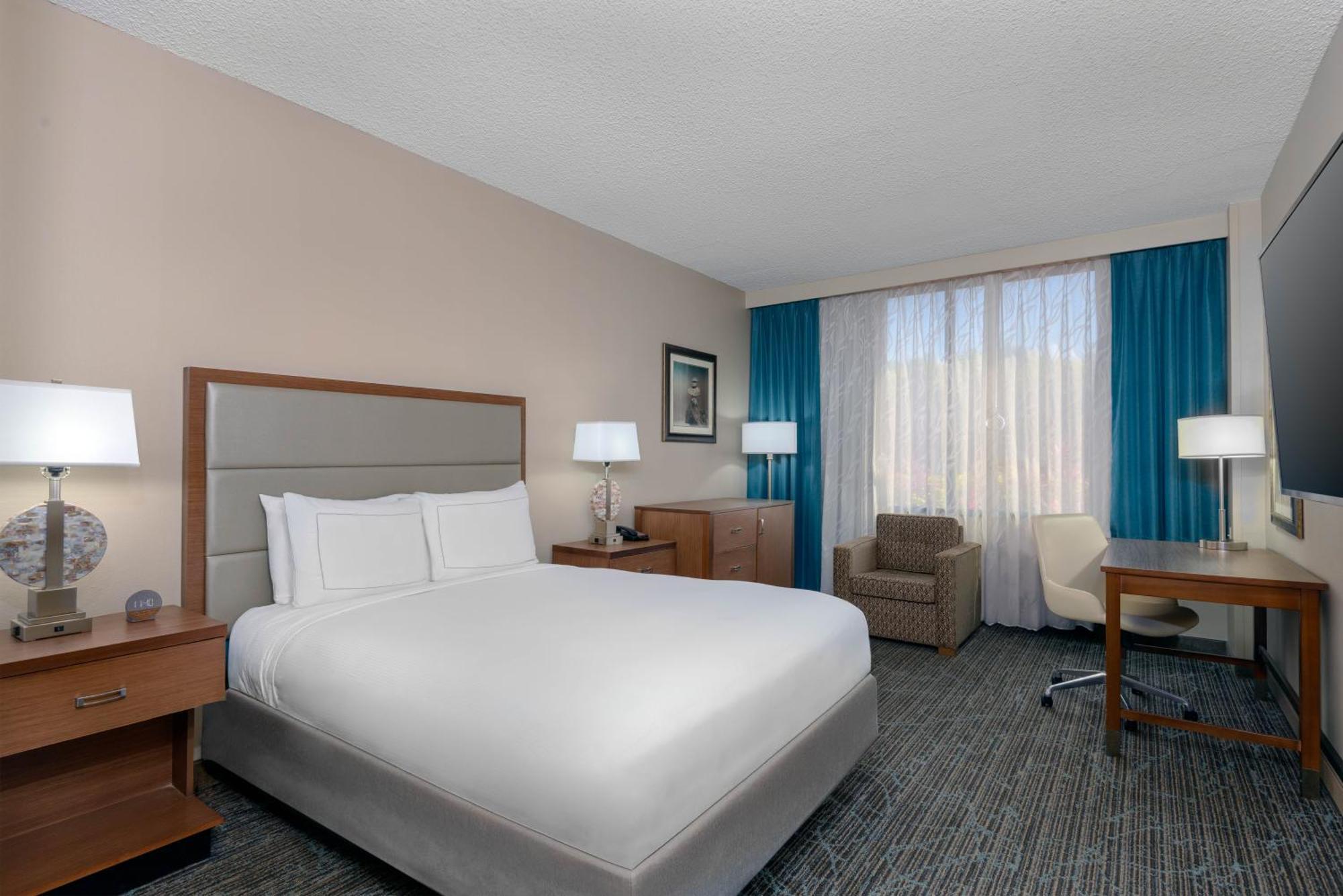 Doubletree By Hilton Hotel West Palm Beach Airport Exterior photo